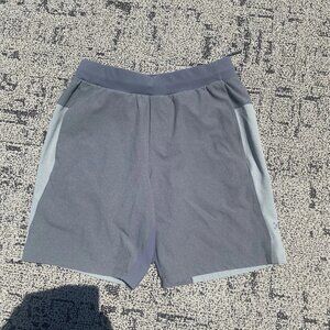 Lululemon Shorts Women's Medium Gray Mid Rise Loose Waistband Wide Leg Shorts